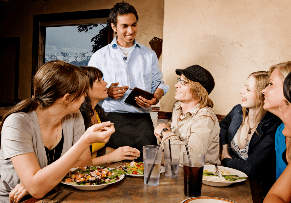 Order Management Features That Help Speed Up Restaurant Service
